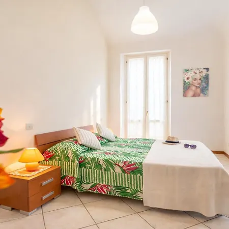 Piazza Verdi-roseto Apartament *